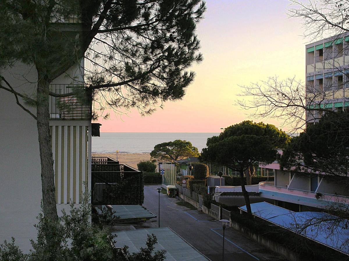 Appartamenti Bristol Bibione Bagian luar foto