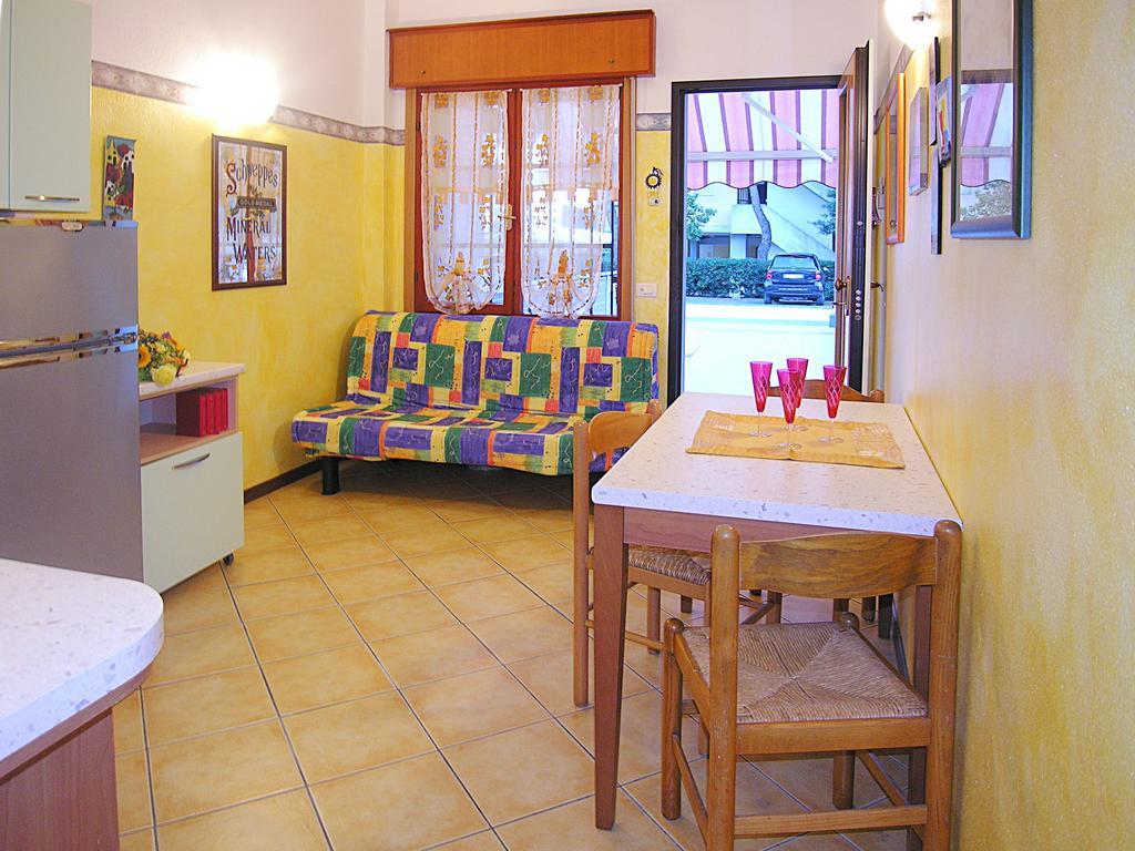 Appartamenti Bristol Bibione Bagian luar foto