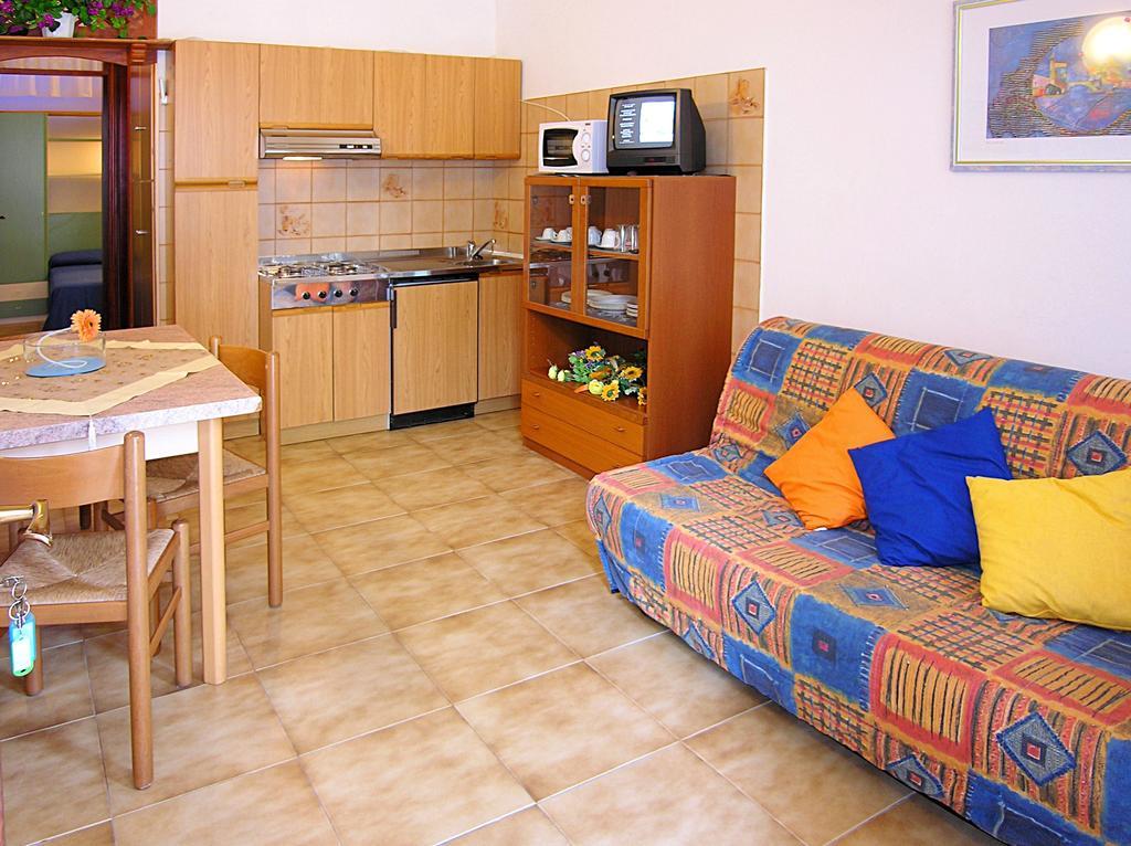 Appartamenti Bristol Bibione Bagian luar foto